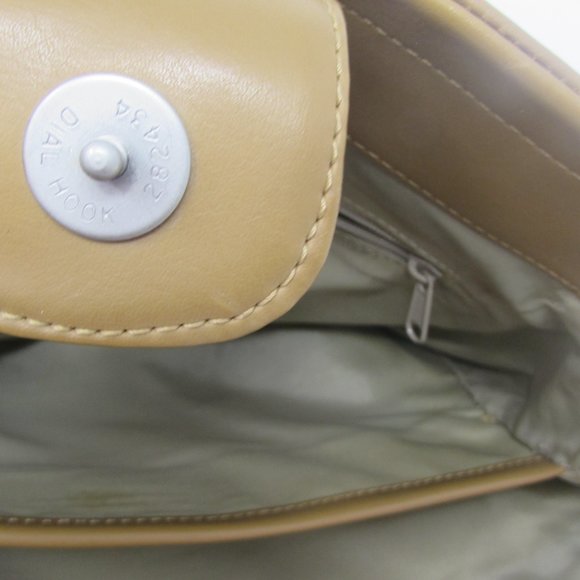 GIANI BERNINI WOMEN'S GENUINE LEATHER TAN TOTE SHOULDER BAG! - Picture 6 of 9